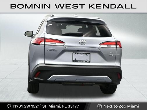 2024 Toyota Corolla Cross LE