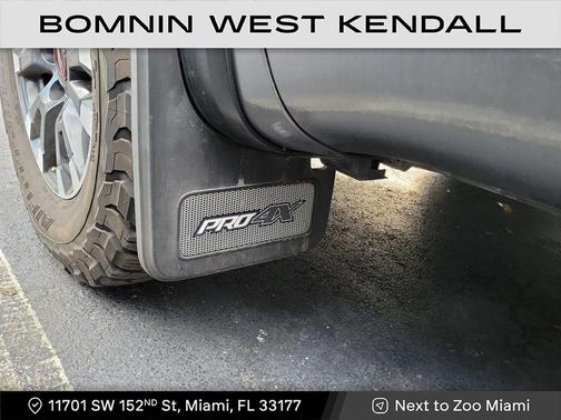 2023 Nissan Titan PRO-4X