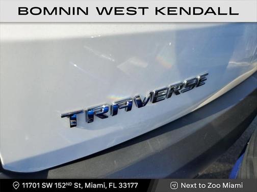 2023 Chevrolet Traverse LT Leather