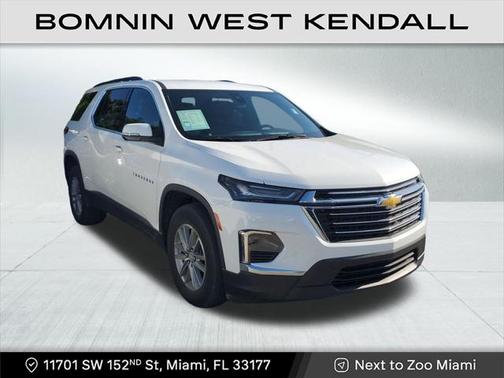 2023 Chevrolet Traverse LT Leather
