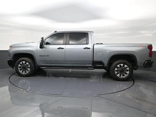 Sterling Gray Metallic 2024 Chevrolet Silverado 2500 Custom
