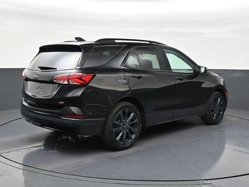 Mosaic Black Metallic 2024 Chevrolet Equinox FWD RS