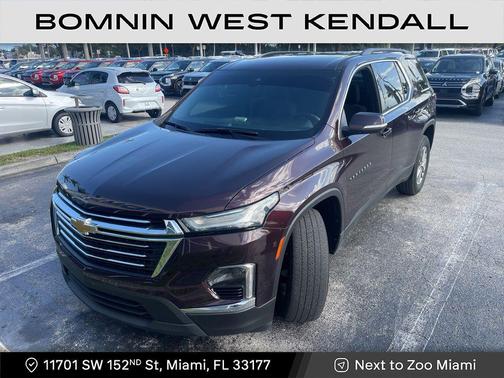 2023 Chevrolet Traverse LT Cloth