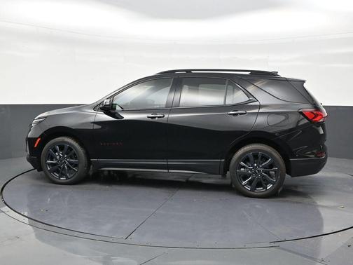 Mosaic Black Metallic 2022 Chevrolet Equinox FWD RS