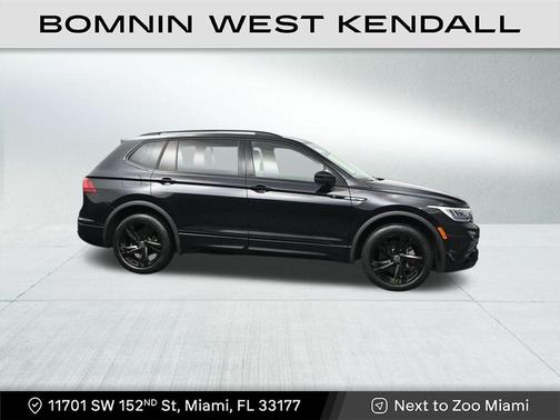 2023 Volkswagen Tiguan 2.0T SE R-Line Black