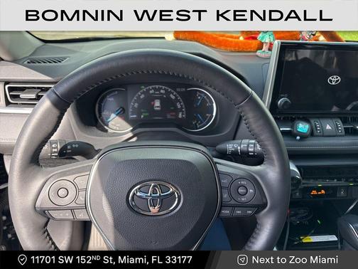 2024 Toyota RAV4 Hybrid XLE Premium
