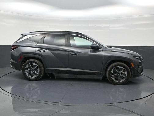 Ecotronic Gray 2025 Hyundai TUCSON SEL