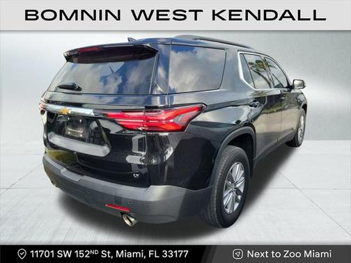 2022 Chevrolet Traverse LT Cloth