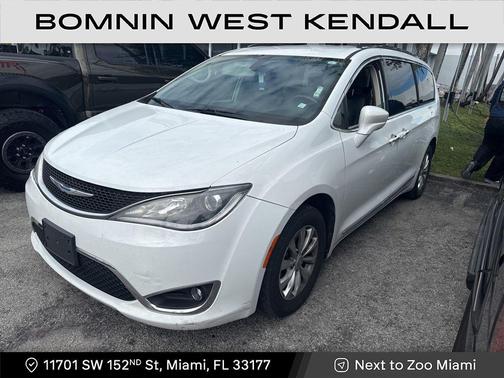 2019 Chrysler Pacifica Touring L