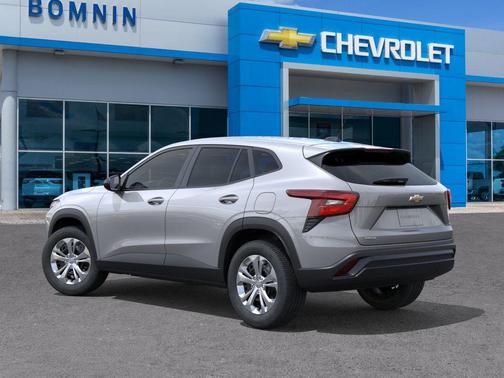 Sterling Gray Metallic 2026 Chevrolet Trax LS