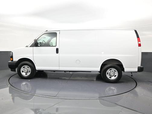 Summit White 2025 Chevrolet Express 2500 Work Van