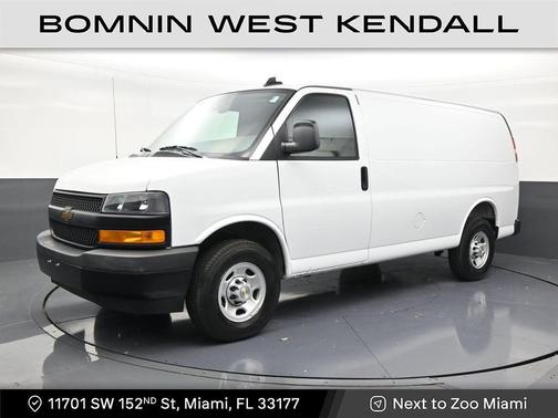 Summit White 2025 Chevrolet Express 2500 Work Van