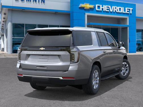 2025 Chevrolet Suburban LT