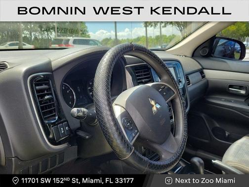 2018 Mitsubishi Outlander ES
