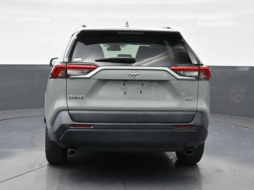 Lunar Rock 2021 Toyota RAV4 XLE