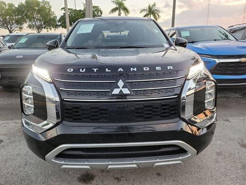 2024 Mitsubishi Outlander SE 2.5 2WD