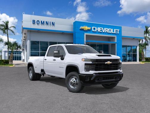 Summit White 2026 Chevrolet Silverado 3500 Crew Cab, Long Bed, WT Dual Rear Wheel, RWD