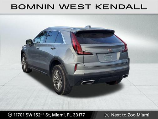 2025 Cadillac XT4 Premium Luxury