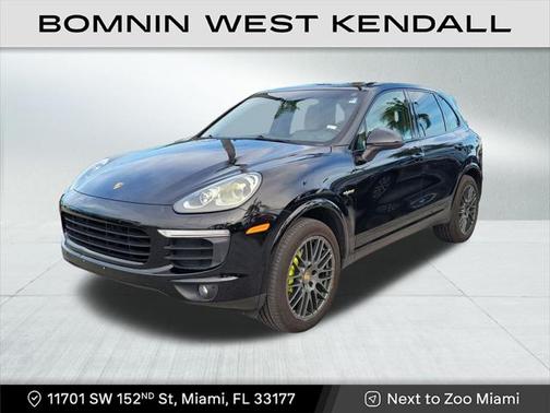 2017 Porsche Cayenne E-Hybrid S