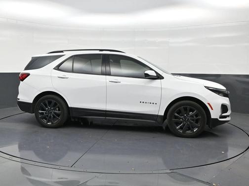 Summit White 2024 Chevrolet Equinox FWD RS