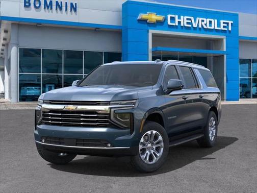 2025 Chevrolet Suburban LT