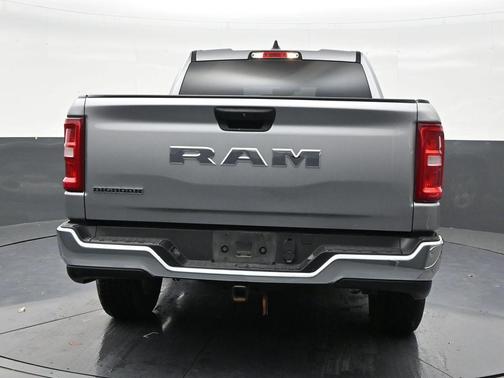 Billet Silver Metallic Clearcoat 2025 RAM 1500 Big Horn/Lone Star