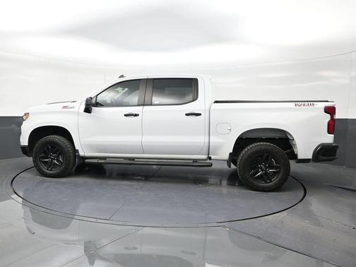 Summit White 2023 Chevrolet Silverado 1500 LT Trail Boss