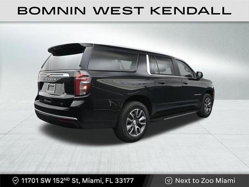 2024 Chevrolet Suburban LT