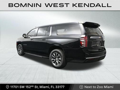 2024 Chevrolet Suburban LT