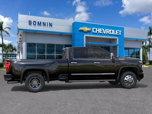 Black 2026 Chevrolet Silverado 3500 High Country