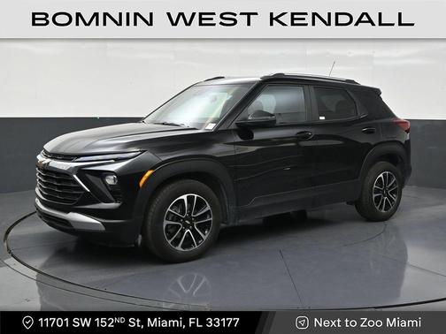 Mosaic Black Metallic 2025 Chevrolet Trailblazer LT