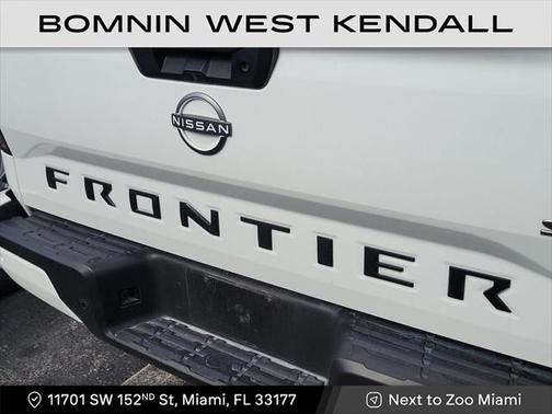 2022 Nissan Frontier SV
