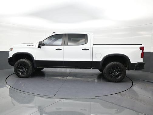 Summit White 2022 Chevrolet Silverado 1500 ZR2