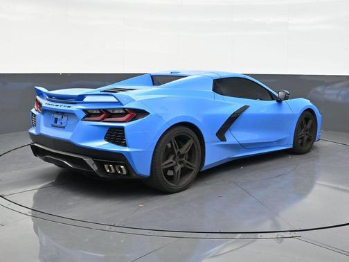 Rapid Blue 2024 Chevrolet Corvette Stingray w/1LT