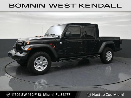 Black Clearcoat 2020 Jeep Gladiator Sport S