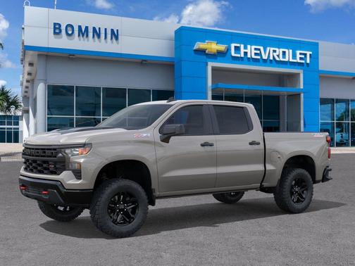 White Sands 2026 Chevrolet Silverado 1500 Custom Trail Boss