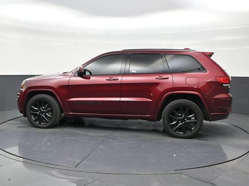 Velvet Red Pearlcoat 2021 Jeep Grand Cherokee Laredo