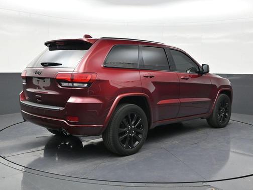Velvet Red Pearlcoat 2021 Jeep Grand Cherokee Laredo