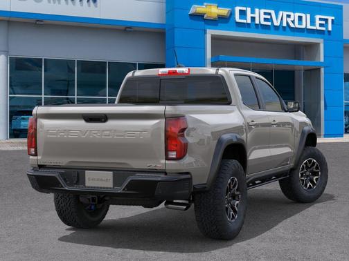 White Sands 2026 Chevrolet Colorado ZR2
