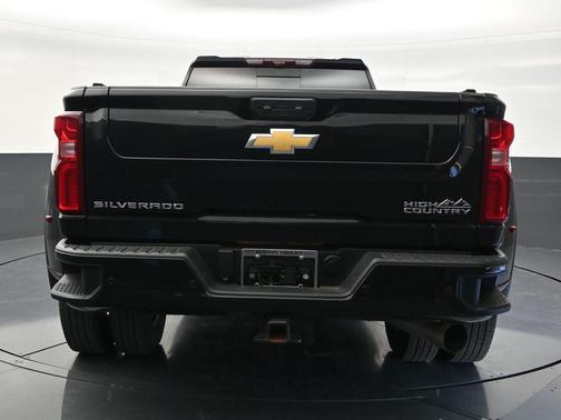 Black 2025 Chevrolet Silverado 3500 High Country