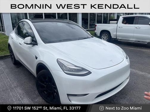 2023 Tesla Model Y Long Range Dual Motor All-Wheel Drive