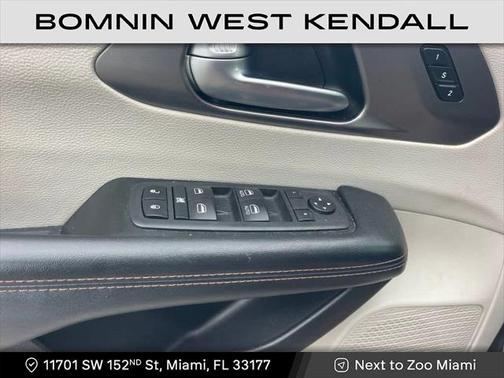 2020 Chrysler Pacifica Touring L