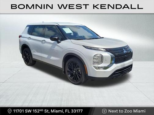 2023 Mitsubishi Outlander SE Black Edition S-AWC