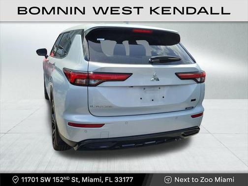 2023 Mitsubishi Outlander SE Black Edition S-AWC