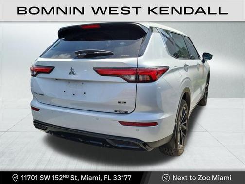 2023 Mitsubishi Outlander SE Black Edition S-AWC