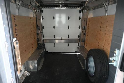 Oyster White 2025 Chevrolet BrightDrop 400 400