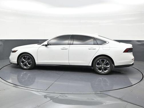 Platinum White Pearl 2025 Honda Accord Hybrid EX-L