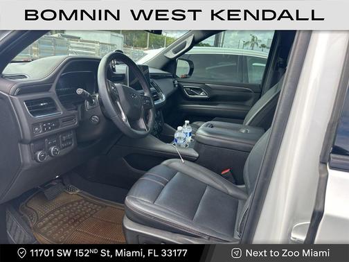 2023 Chevrolet Suburban RST