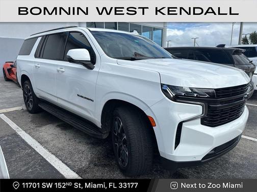 2023 Chevrolet Suburban RST