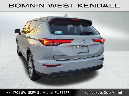 2022 Mitsubishi Outlander ES 2.5 S-AWC